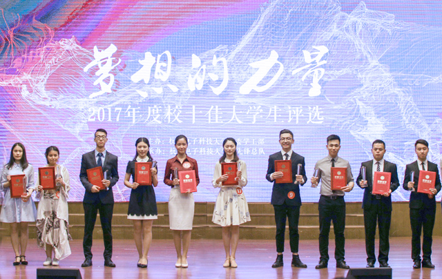 2E9A2494调整.jpg